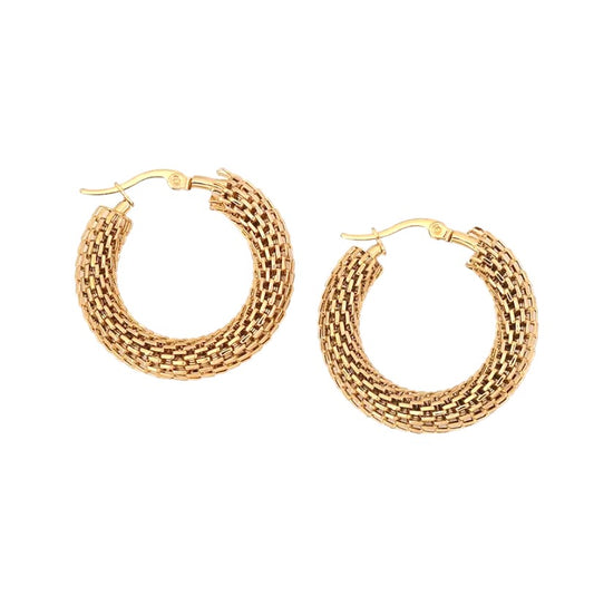 Elegant snake style 18K gold-plated circle hoop earrings, crafted in durable stainless steel, with a 3 cm size and weighing 9.2g. Hypoallergenic, tarnish-free, and water-resistant, these earrings come in Sutra Designs’ custom jewelry packaging, ideal for gifting or personal use